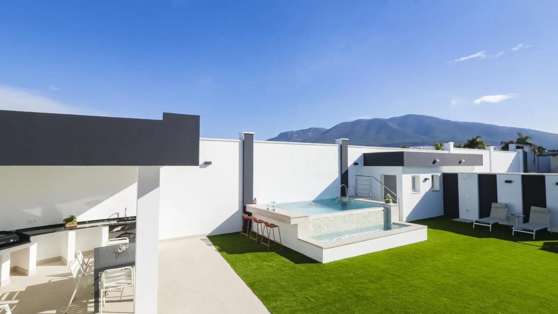 Cubo'S Casa Rural El Ensueno Alhaurín el Grande 0*,  Espanha